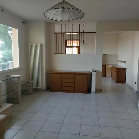 Collemare Vacanze Apartamento *
